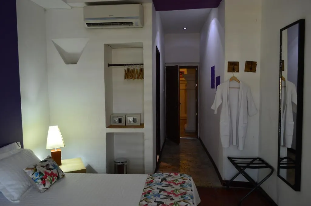 Hotel Torre Del Reloj Cartagena 3*,